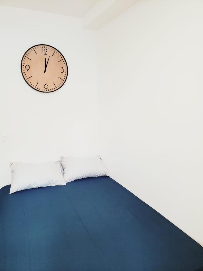 : D'exception - Batignolles Appartement *